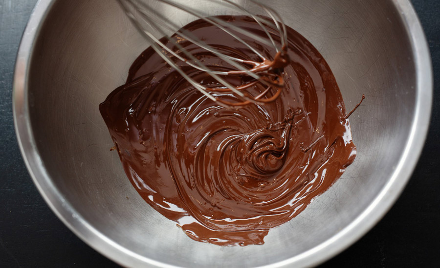 ≡ Comment Faire Fondre et Tempérer du Chocolat ? + Les Accessoires