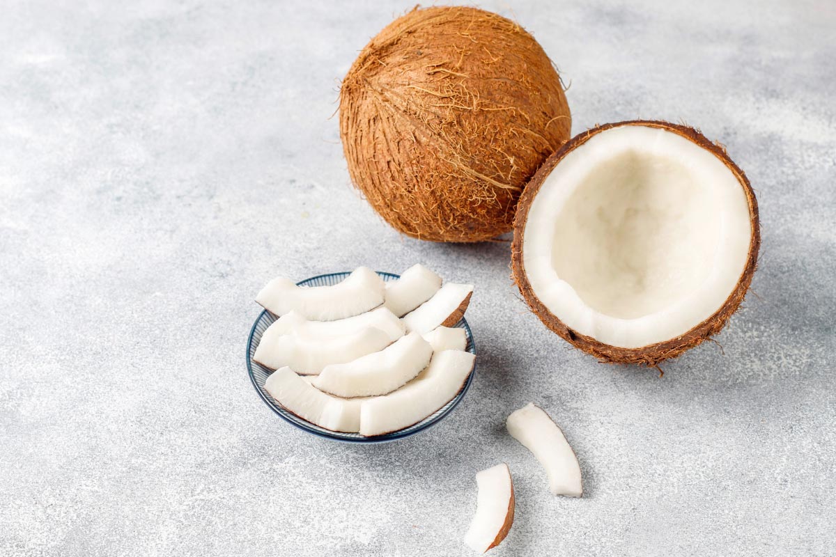 ≡ Noix de coco Propriétés, Bienfaits et Utilisations en cuisine