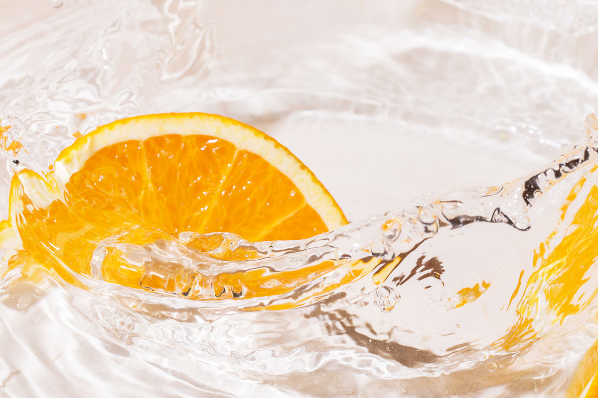 eau detox et oranges