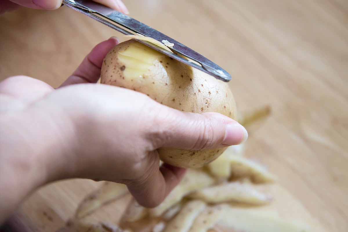 eplucher pommes de terre